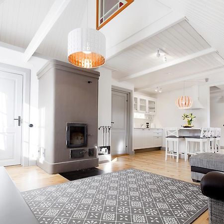 Osel Apartment Κουρεσάαρε Δωμάτιο φωτογραφία