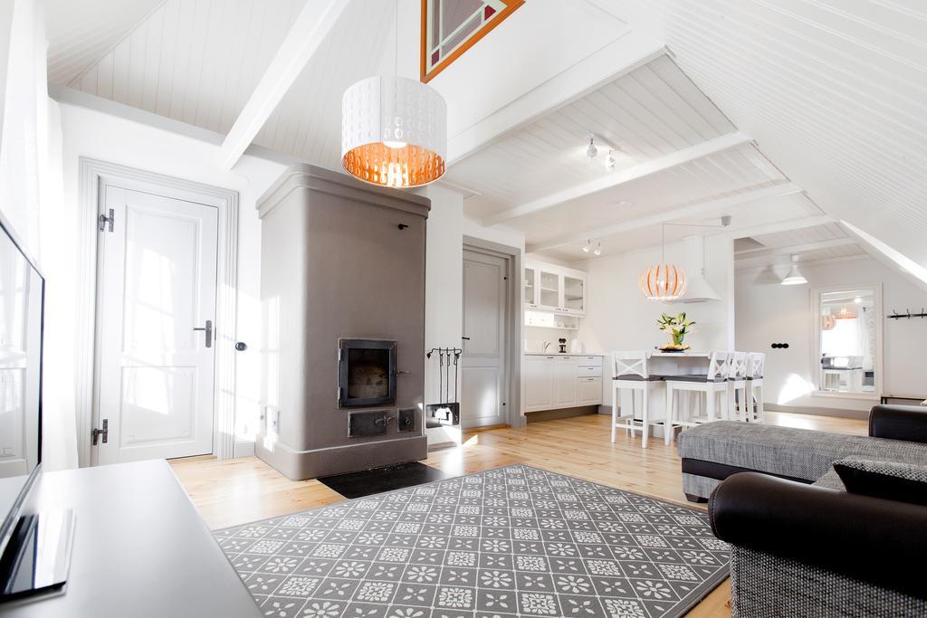 Osel Apartment Κουρεσάαρε Δωμάτιο φωτογραφία
